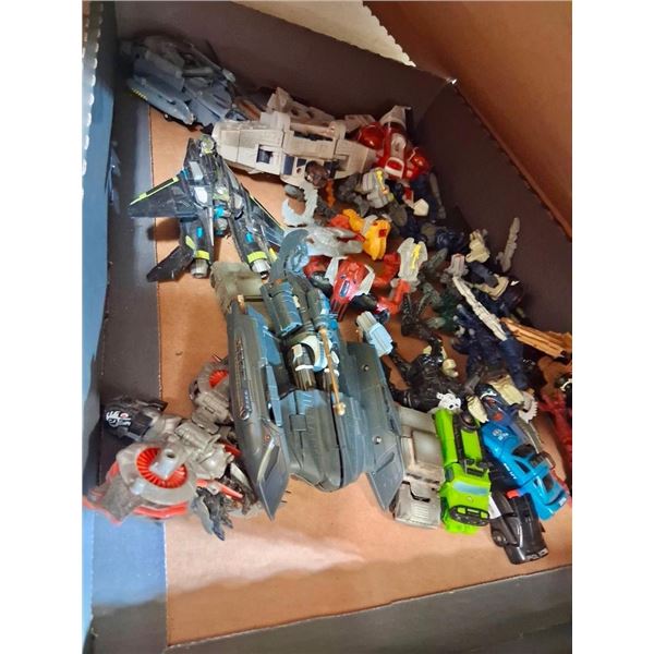 BOX LOT OF ASSORTED TRANSFORMER TOYS