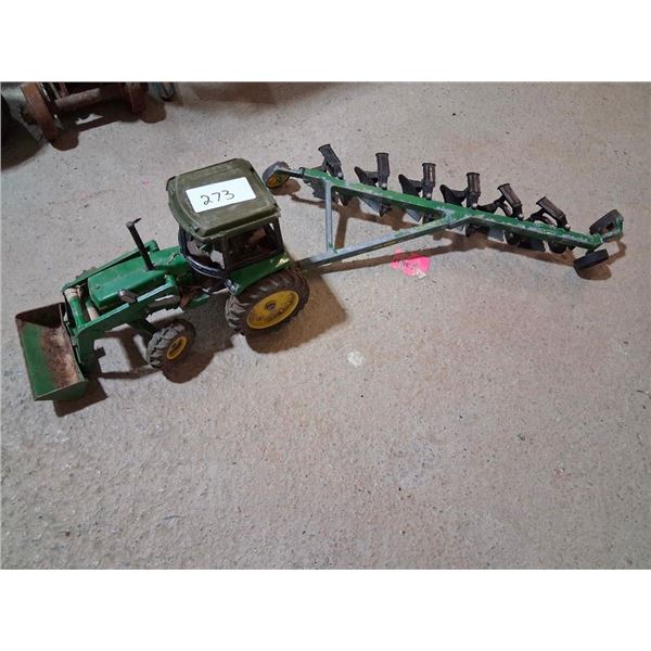 COLLECTIBLE DIE-CAST JOHN DEERE 2755 WITH 6 BLADE PLOW