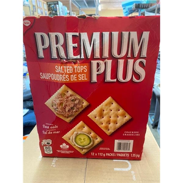 12 SLEEVES OF SALTINE CRACKERS