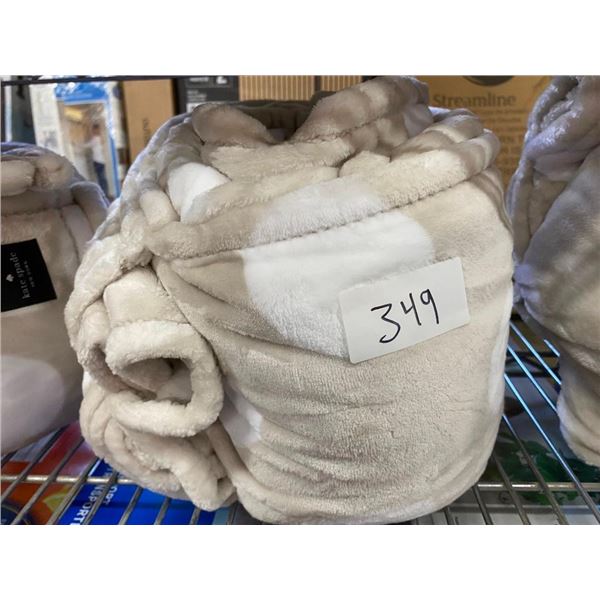 KATE SPADE BLANKET