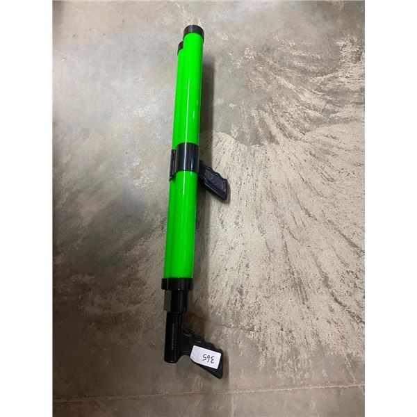 WATER SQUIRT TOY