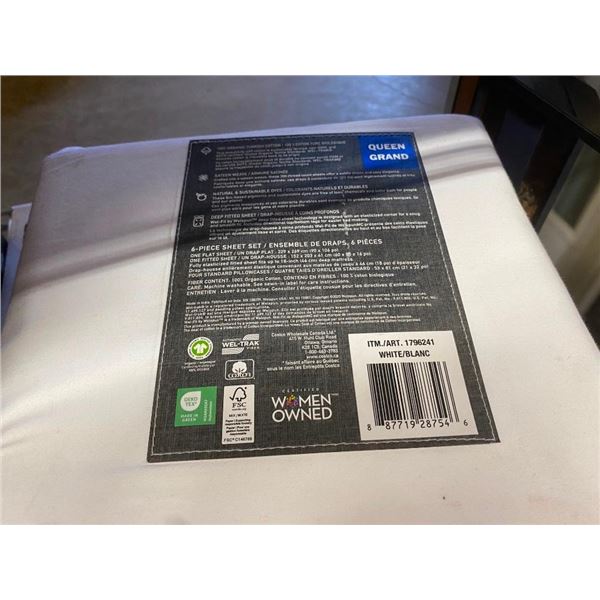 QUEEN SIZED SHEET SET