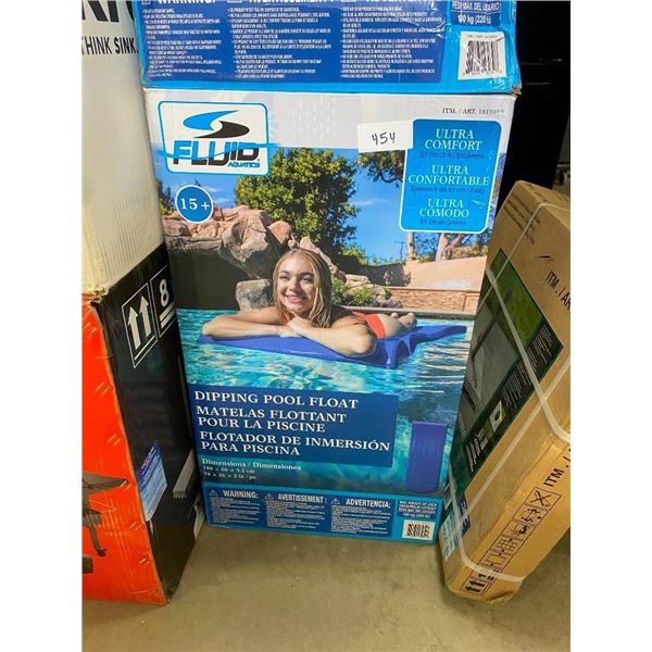 DIPPING POOL FLOAT