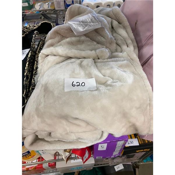 KATE SPADE BLANKET