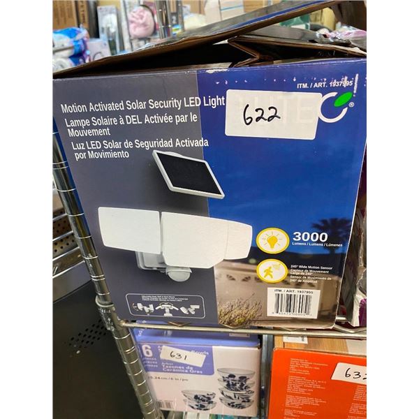 MOTION ACTIVATED SOLAR LED LIGHT
