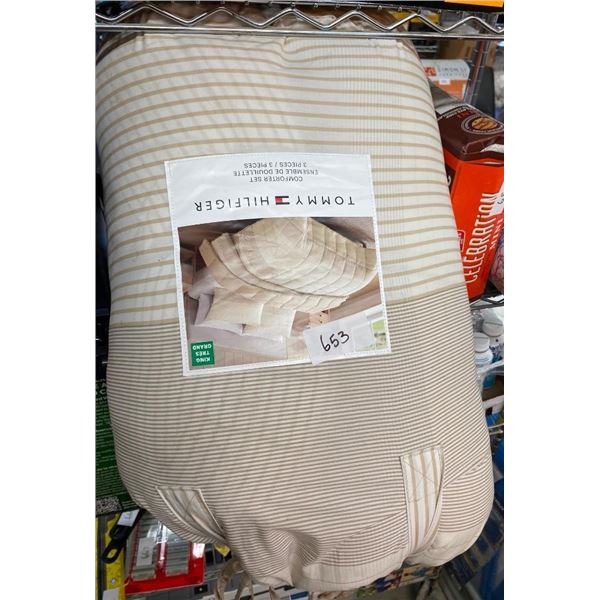 TOMMY HILFIGER 3PC KING COMFORTER SET