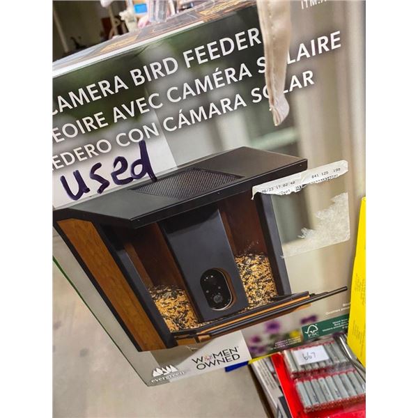 SOLAR CAMERA BIRD FEEDER - USED