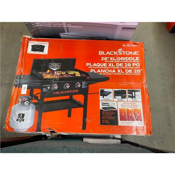 28IN BLACKSTONE GRIDDLE WITH HOOD AND ACCESSORIES