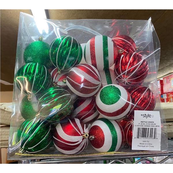 BOX OF ASSORTED CHRISTMAS BULBS