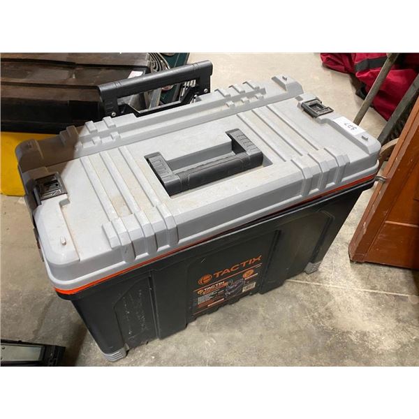TOOL BOX