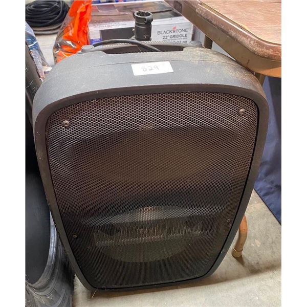 ION LARGE SPEAKER WITH STAND - MISSING POLE