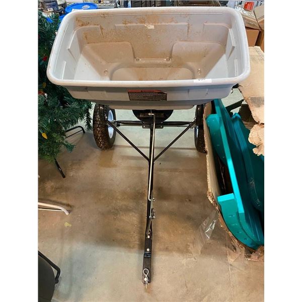FERTILIZER SPREADER