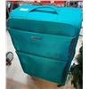 Image 1 : SUITCASE