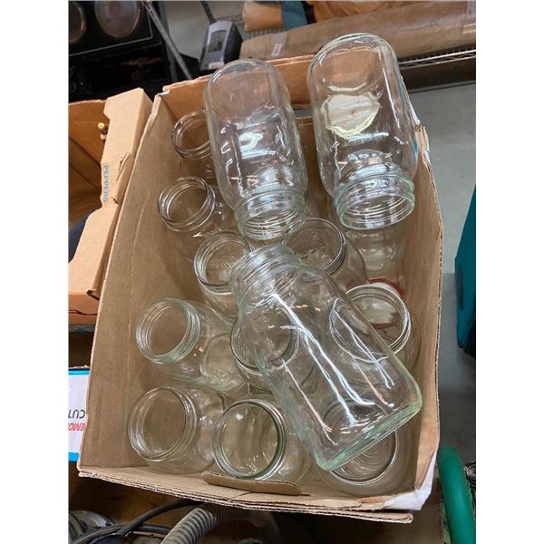 APPROX. 16 MASON JARS WITHOUT LIDS