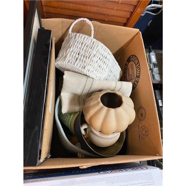 BOX LOT
