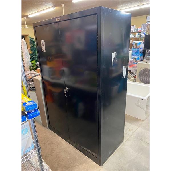 48X24X72IN STEEL CABINET WITH SHELVES