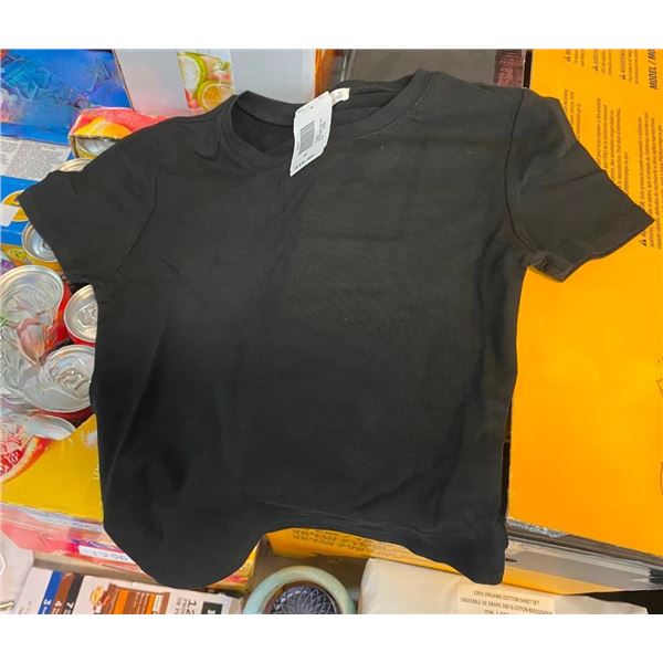 GIRLS SIZE S KIDS T-SHIRT