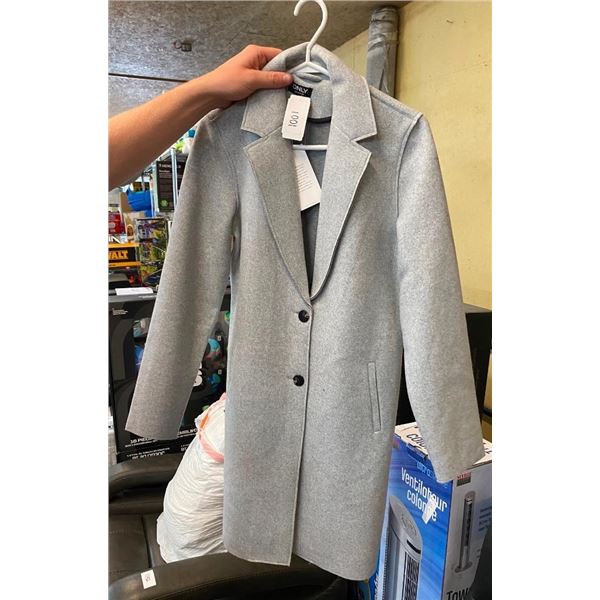 SIZE XS WOMENS LIGHT GREY 3/4 COAT