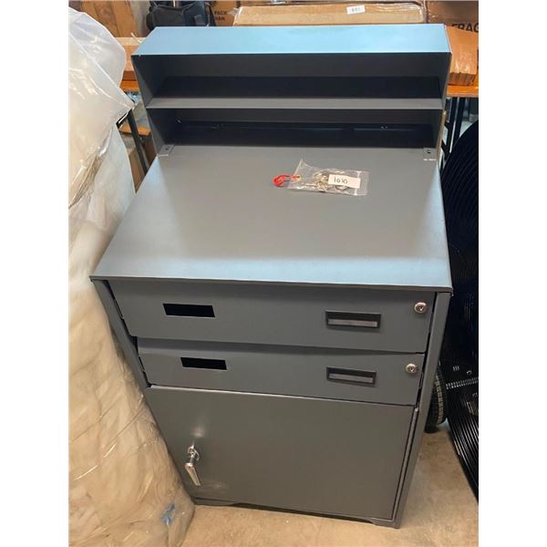 23X20X45IN STEEL CABINET WITH KEYS - DRAWERS ARE DENTED - MAKES IT HARD TO OPEN THEM