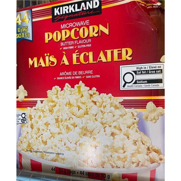 44 BAGS OF MICROWAVE POPCORN - BUTTER FLAVOUR