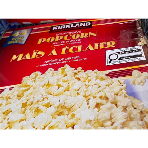 44 BAGS OF MICROWAVE POPCORN - BUTTER FLAVOUR
