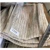Image 1 : 30X60IN AREA RUG