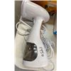 Image 1 : DUPRAY CLOTHES STEAMER