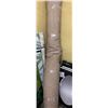 Image 1 : SHAG CREAM COLOUR AREA RUG - UNSURE OF SIZE BUT GUESSING 8X8FT - LITTLE DIRTY ON ENDS