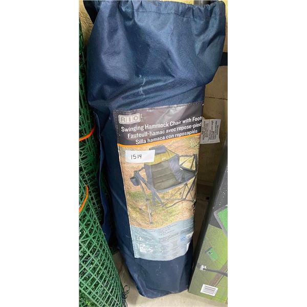 SWINGING HAMMOCK CAMPING CHAIR