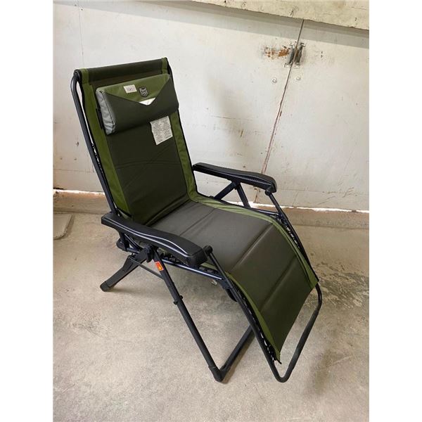 TIMBER RIDGE RECLINING CAMPING CHAIR