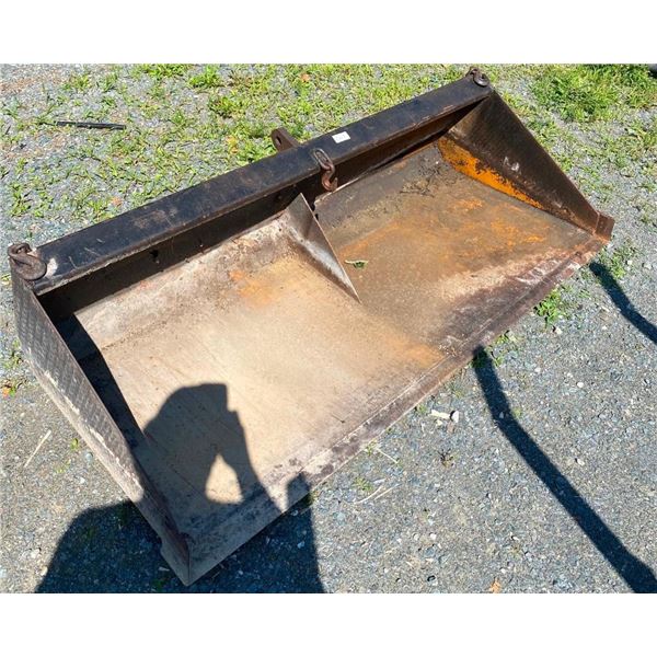 72IN SKIDSTEER/TRACTOR BUCKET
