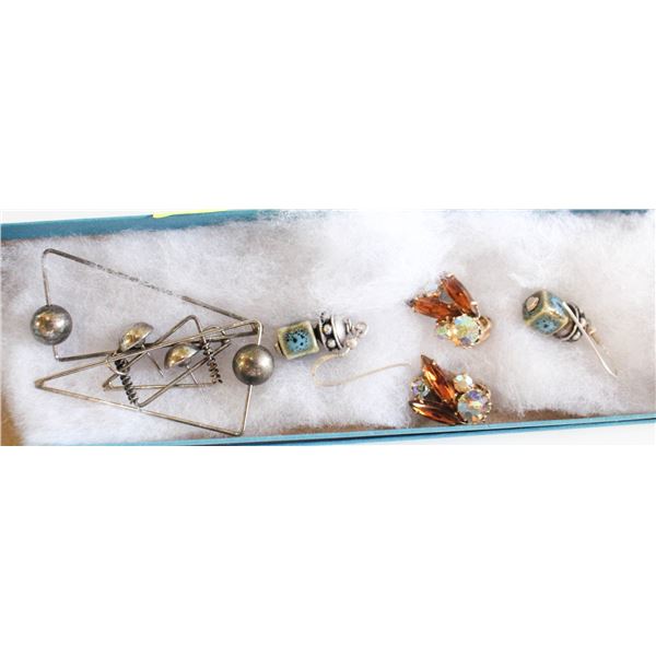 ESTATE EARRING COLLECTION-3PRS OF LADIES EARRINGS