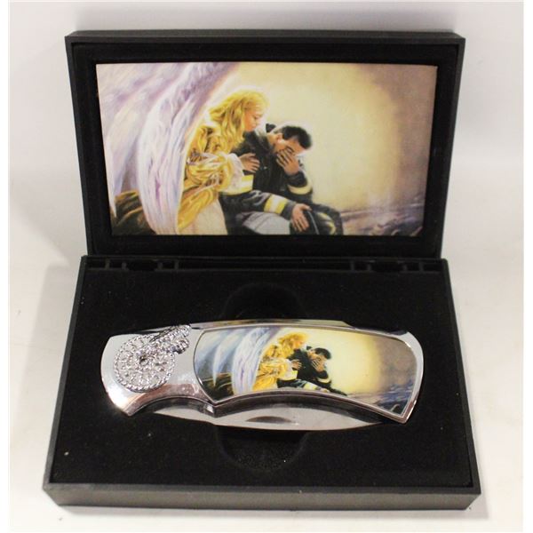 FIREFIGHTER COLLECTOR KNIFE IN CASE