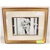 Image 1 : 10" X 12" WOODFRAME/GLASS MARILYN MONROE PRINT