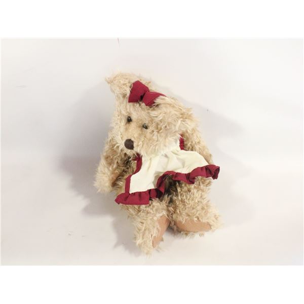VINTAGE REGAL 1998 BEAR