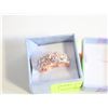 Image 1 : NEW HEART SHAPE RING SZ9