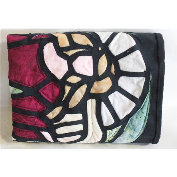 QUILTED STAINGLASS “ANGLE” WALL HANGING