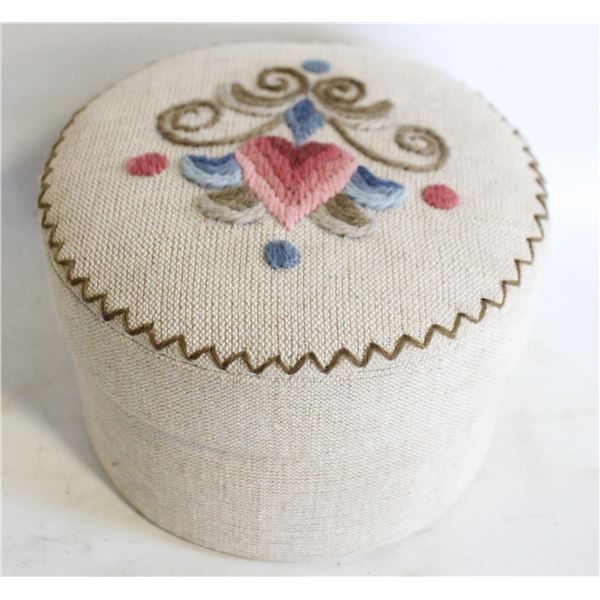 VTG. HANDMADE EMBROIDERED FABRIC