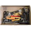 Image 1 : FLAT OF CUTTERS AND MISC TOOLS