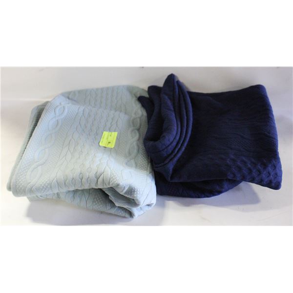 2 SETS OF PILLOW COVERS