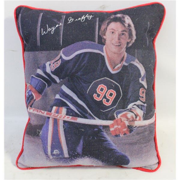 LOT OF GRETZKY COLLECTABLES.  PILLOW, PUZZLE, SHIR