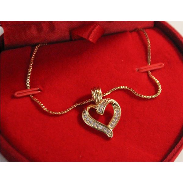 ESTATE NECKLACE