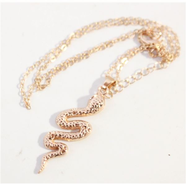 ESTATE NECKLACE