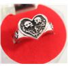 Image 1 : NEW HEART SHAPE RING SZ8
