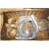 Image 1 : BASKET OF GLASS VASE, BOWLS AND CONTAINER