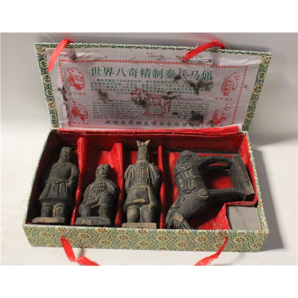 CHINESE TERRACOTA FIGURINES SET