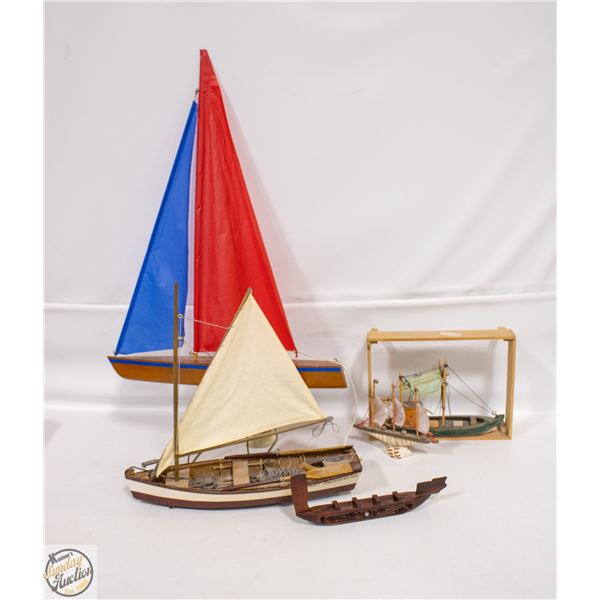 LOT OF VINTAGE DECORTIVE SHIPS