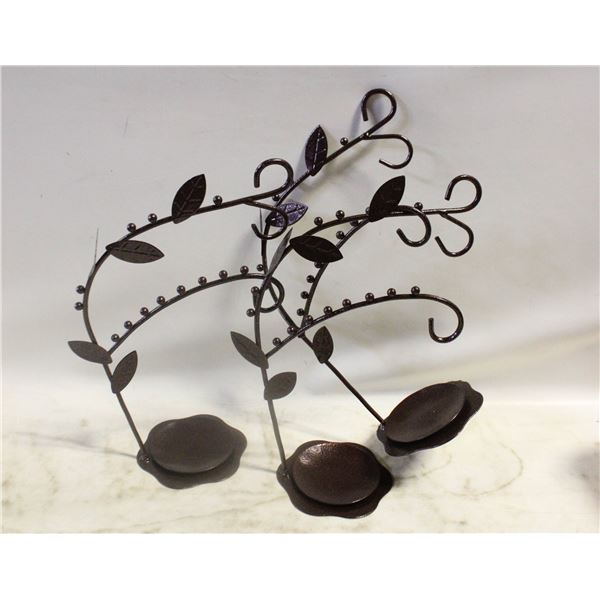 3 NEW LEAF JEWELLERY STANDS