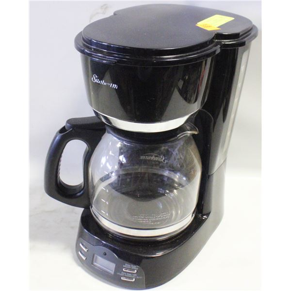TWELVE CUP SUNBEAM COFFEE MAKER