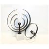 Image 1 : SET OF 2 METAL RING DECO'S WITH MARBLE BASES